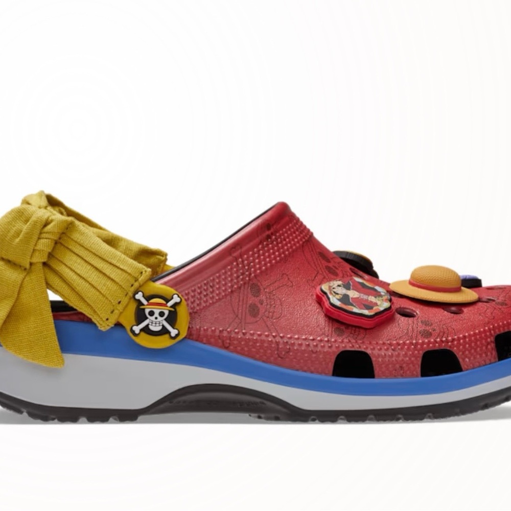 NWT CROCS ONE PIECE LUFFY - Picture 3 of 5